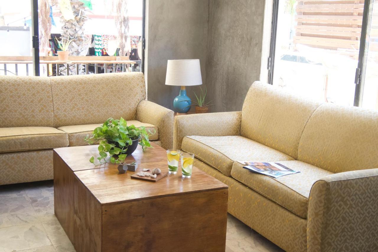 Desert Heart Hostel ซานโฮเซ เดล กาโบ ภายนอก รูปภาพ